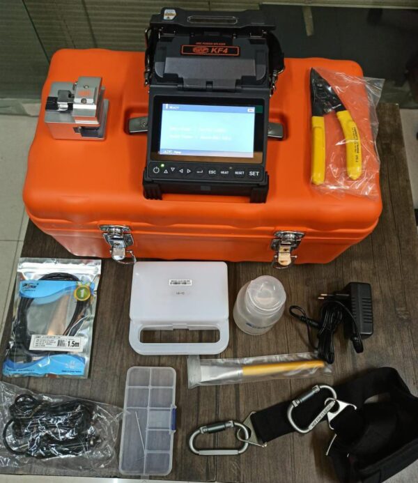 Swift KF4 Splicing Machine (Clad to Clad) - Image 4